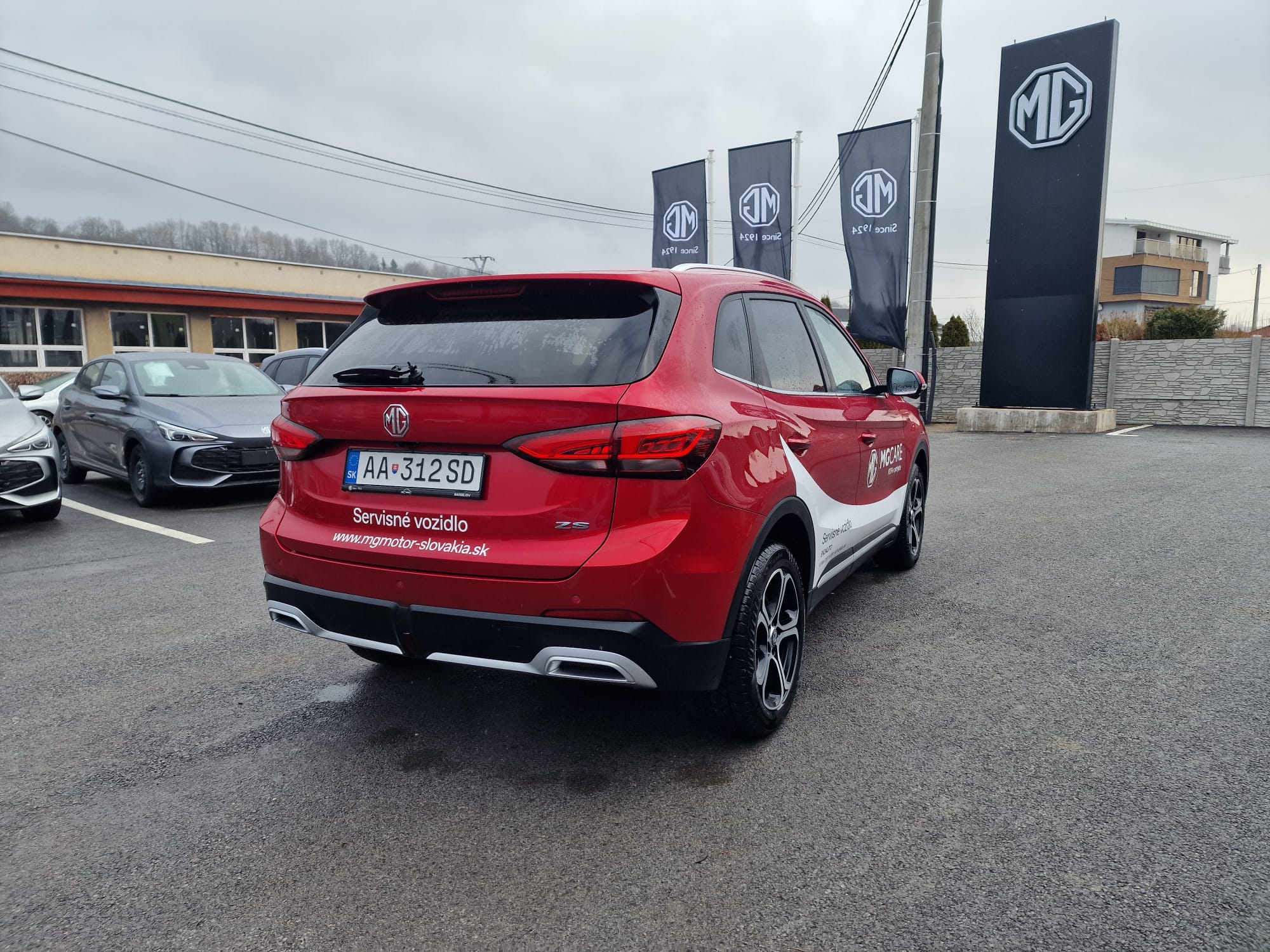 WhatsApp Image 2026-02-11 at 09.31.04521