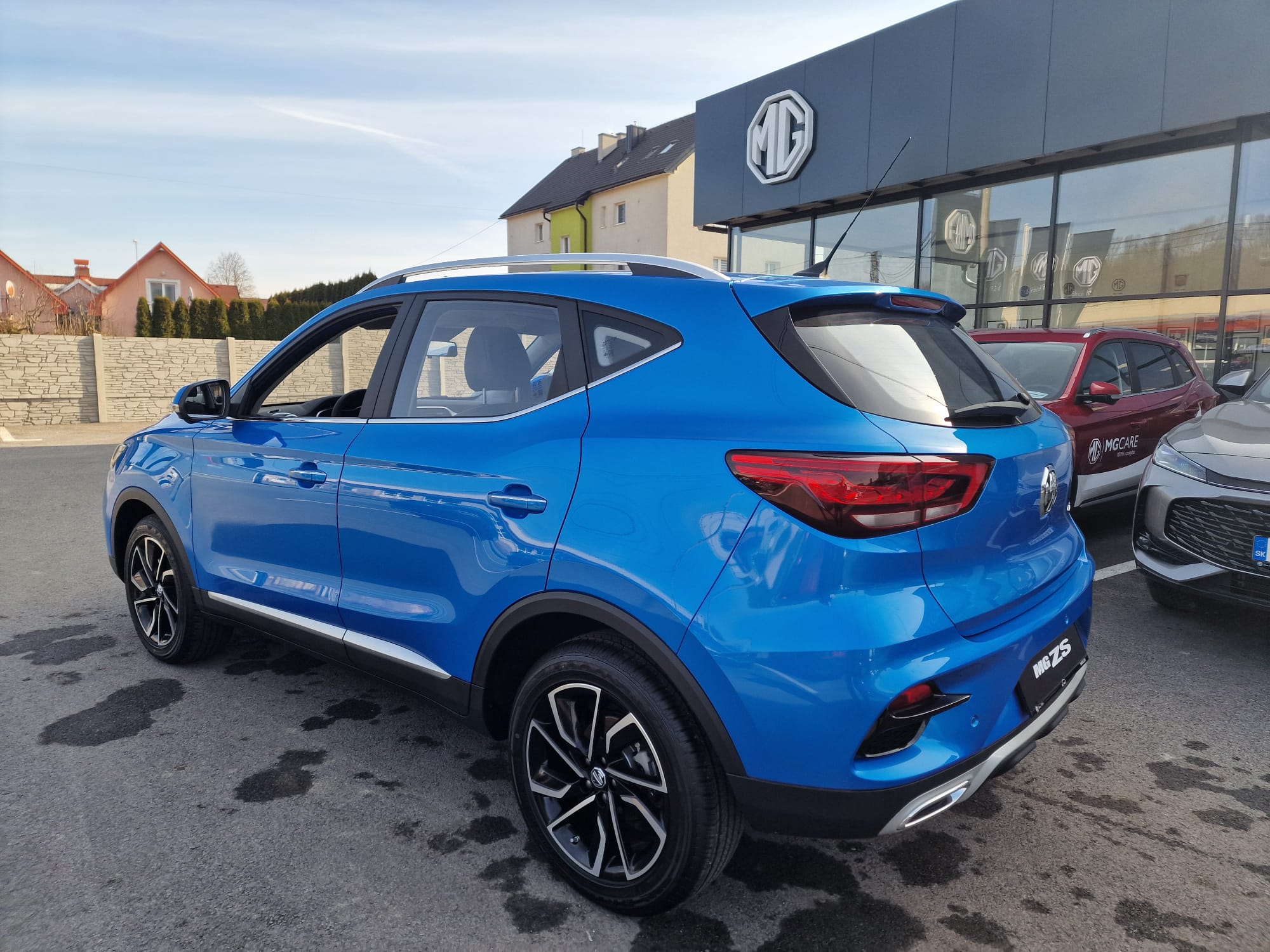 WhatsApp Image 2026-02-17 at 12.33.327