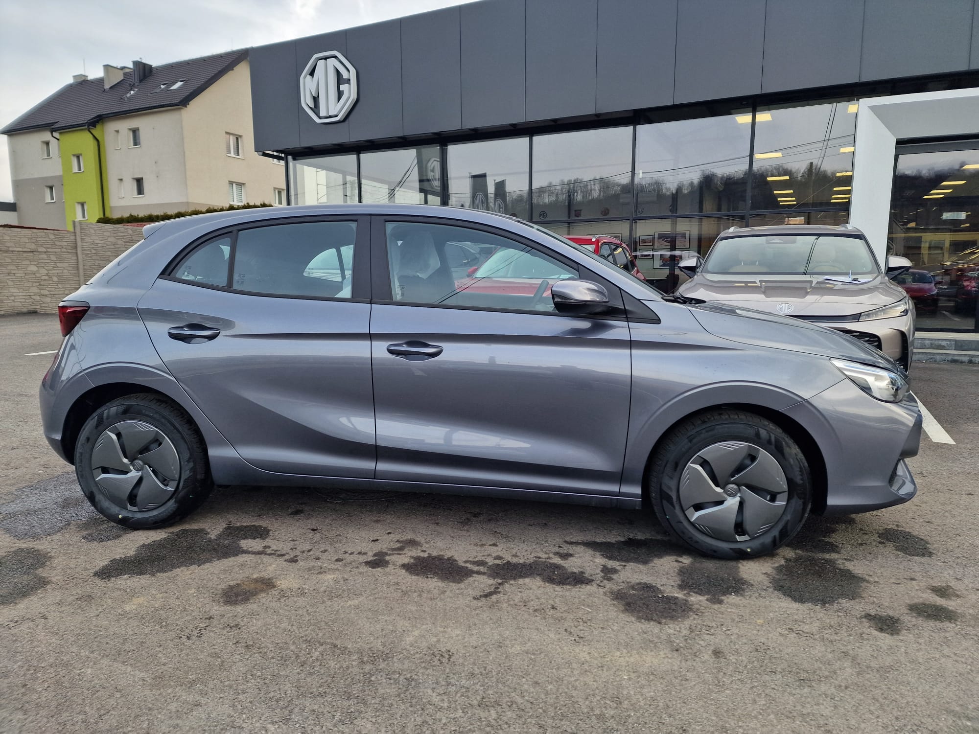 WhatsApp Image 2026-02-17 at 16.10.5212