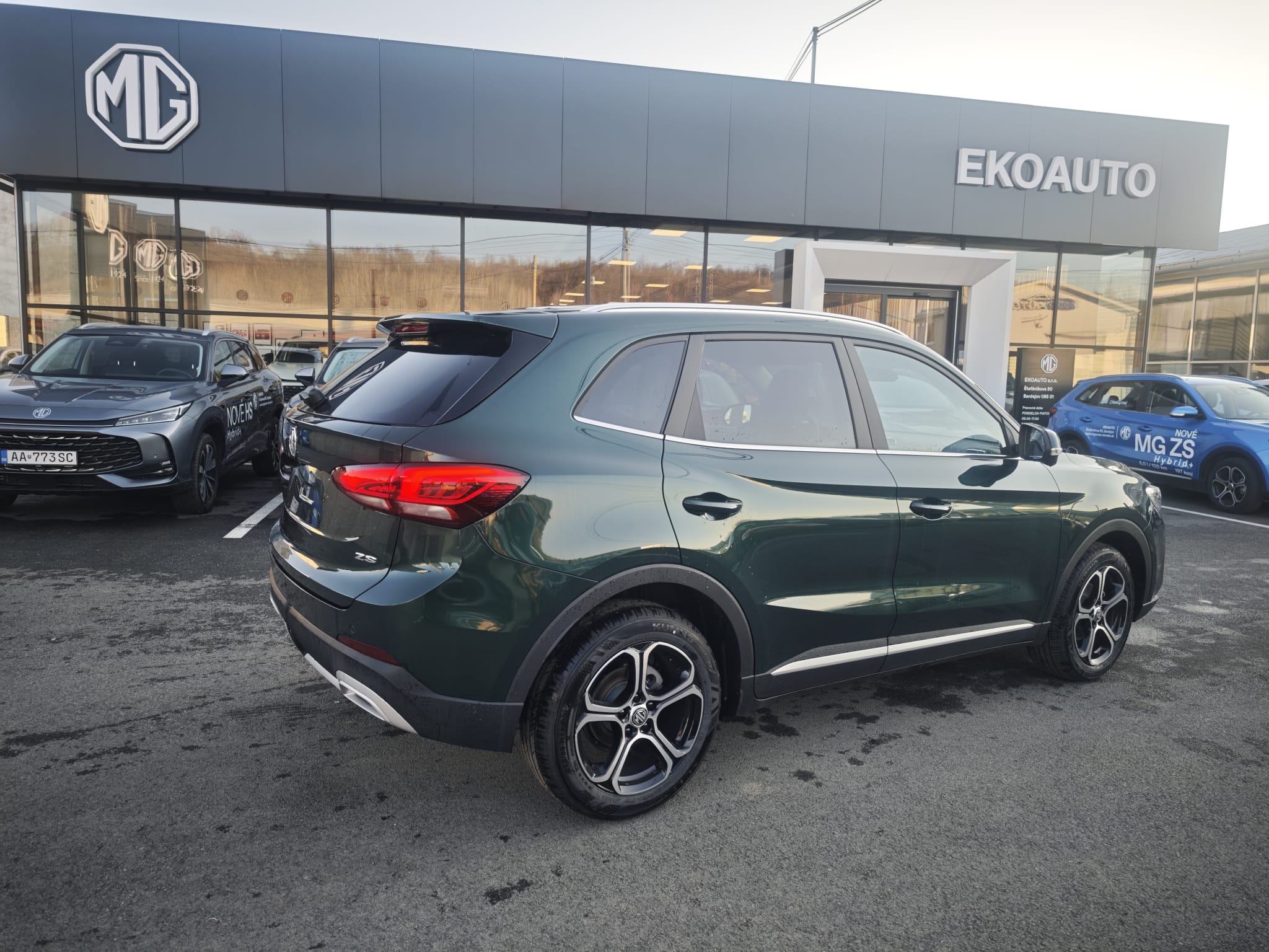 WhatsApp Image 2026-02-27 at 08.37.52