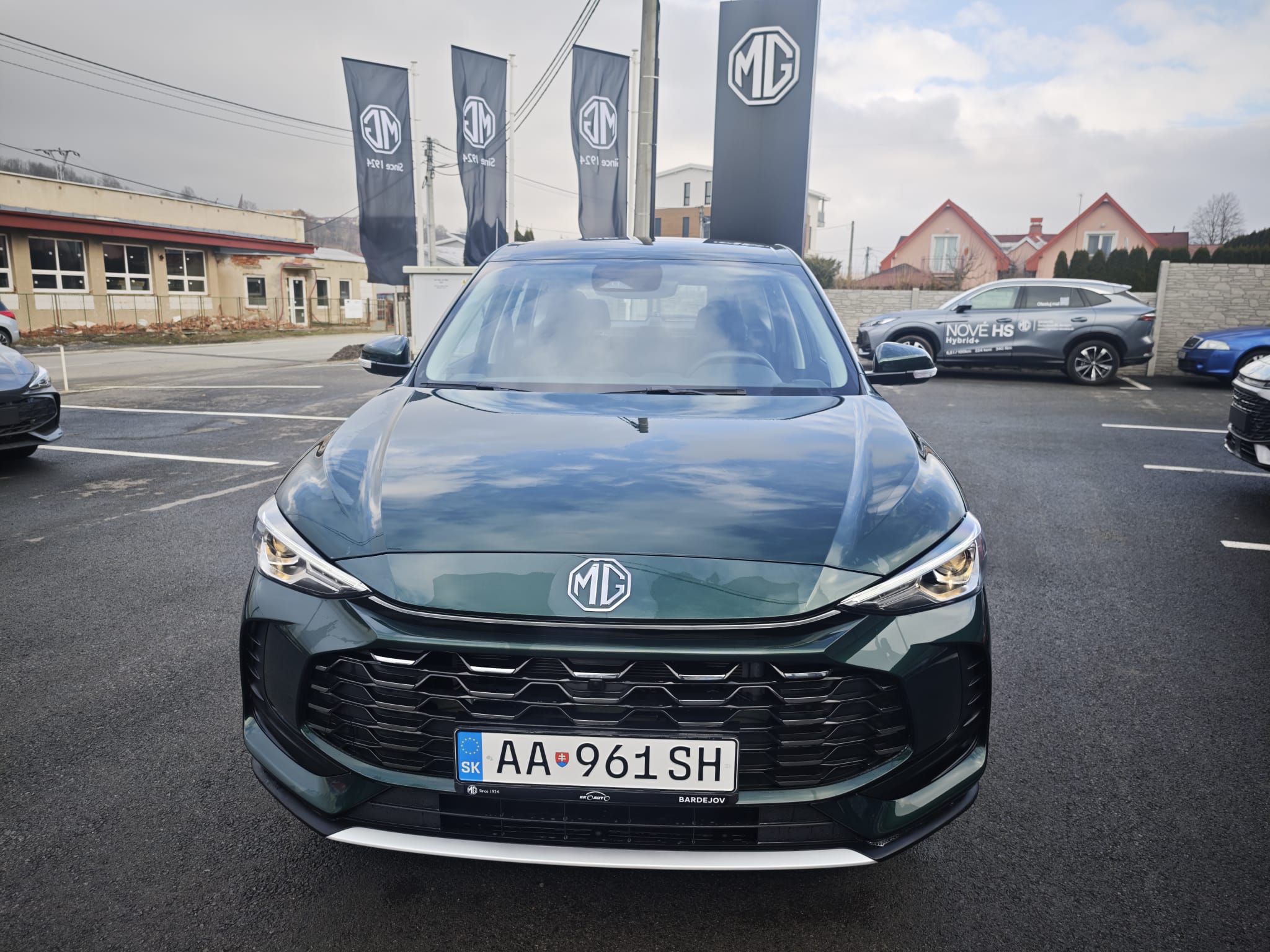 WhatsApp Image 2026-02-12 at 14.07.54412